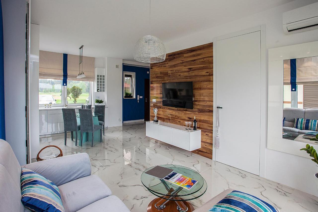 Sobienie Jeziory Golf Apartament W Sobieniach מראה חיצוני תמונה